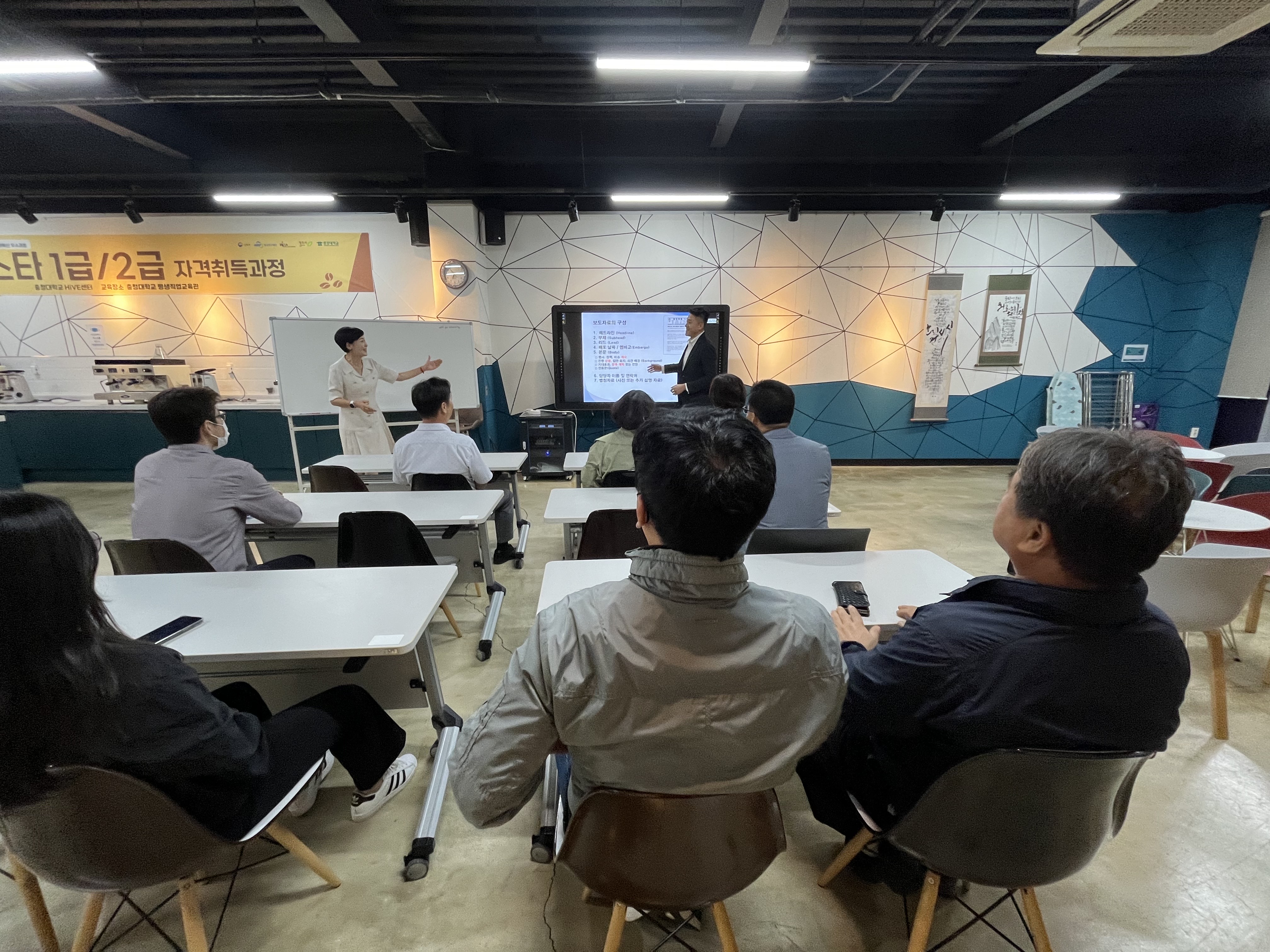 게시물의 1번째 이미지 - 하단 참조