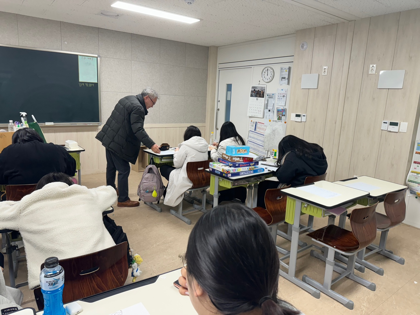 게시물의 2번째 이미지 - 하단 참조