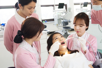 치위생과 관련 이미지